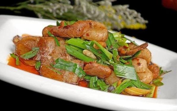 四川風(fēng)味小吃蒜苗回鍋肉，你吃過(guò)了嗎？