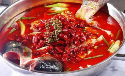 成都火鍋魚技術(shù)培訓(xùn)班哪里正宗？學(xué)員動手操作