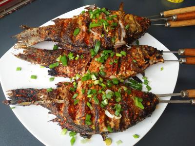 成都燒烤培訓(xùn)學(xué)校學(xué)費多少錢？烤制手法等知識