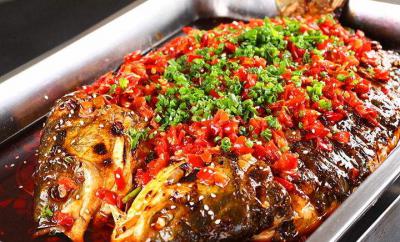 四川專業(yè)學(xué)習(xí)紙包魚技術(shù)培訓(xùn)要多久？烤魚腌制處理方法