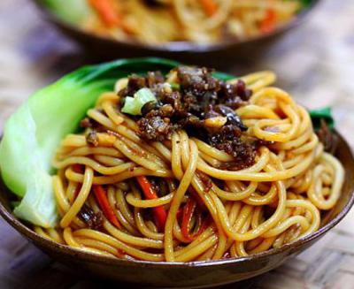  四川雜醬面食技能培訓(xùn)班哪里好？碗碟的調(diào)制