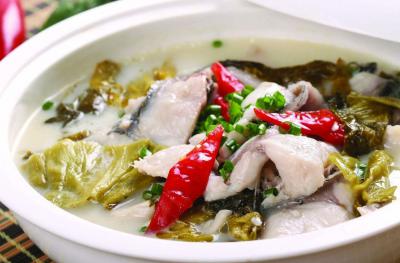 四川酸菜魚(yú)做法培訓(xùn)哪里好？開(kāi)店指導(dǎo)流程講解