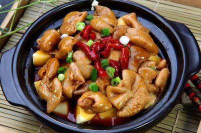 四川砂鍋菜技術(shù)培訓(xùn)班哪里好？管理簡單流程清晰