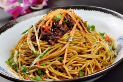  川味面食臊子技術(shù)做法哪里專(zhuān)業(yè)？經(jīng)營(yíng)特色小吃