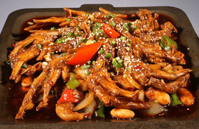 麻辣干鍋技術(shù)培訓(xùn)哪里一對(duì)一培訓(xùn)？全程由學(xué)生親自動(dòng)手