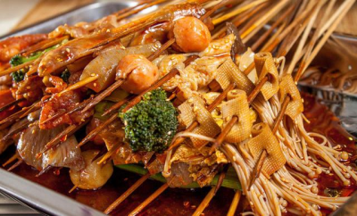 重慶冷鍋串技術(shù)培訓哪里好？學習正宗的串串香技術(shù)實踐