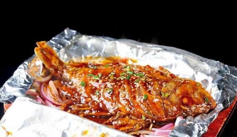 哪里學(xué)烤魚技術(shù)培訓(xùn)好？成都烤魚燒烤培訓(xùn)學(xué)校