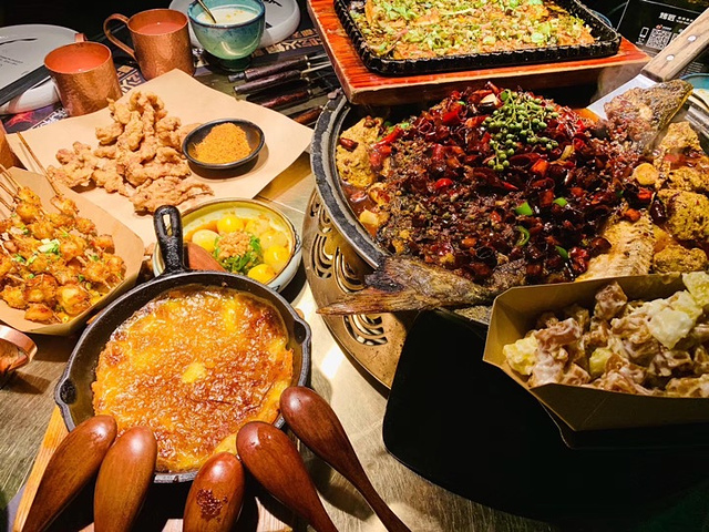 成都學(xué)烤魚技術(shù)哪里學(xué)？成都烤魚的做法及配方