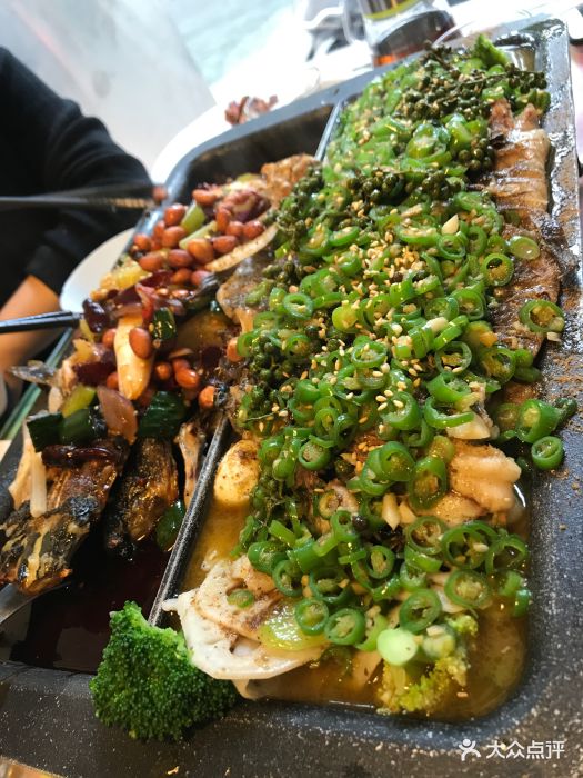 烤魚技術(shù)培訓(xùn)哪里好一點？成都滋味烤魚培訓(xùn)
