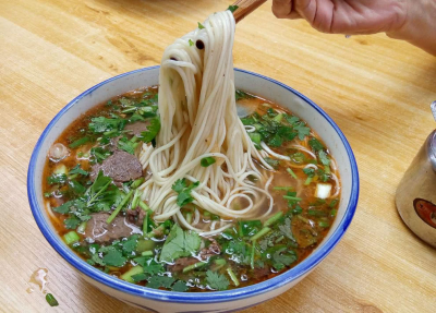 做面食的培訓(xùn)中心哪家好？成都面點(diǎn)培訓(xùn)基地