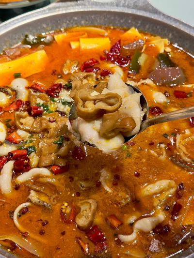 肥腸魚(yú)技術(shù)培訓(xùn)哪里學(xué)？肥腸魚(yú)技術(shù)培訓(xùn)哪里學(xué)？