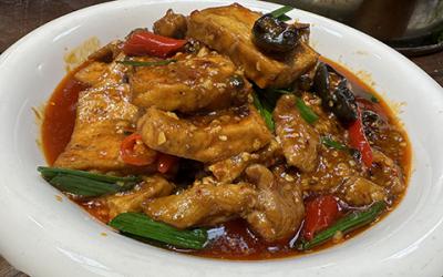 成都川菜培訓哪里學？  成都川菜培訓哪里學？